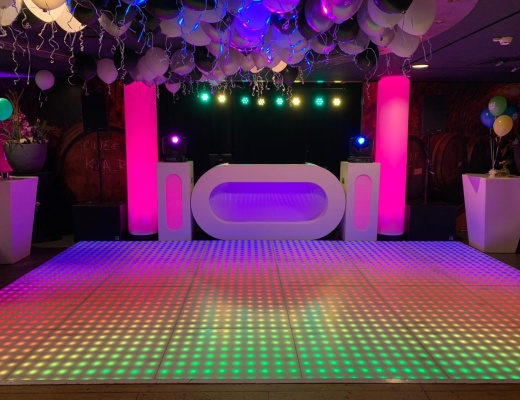 Pixel LED 25 dansvloer huren? Verlichte Dansvloeren.nl Pixel LED 25 dansvloer huren? Verlichte Dansvloeren.nl