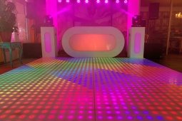 Drive-in show + LED dansvloer