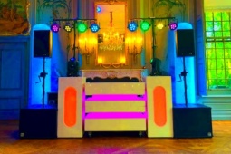 Drive-in show + LED dansvloer