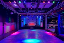 Drive-in show + LED dansvloer