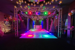 Drive-in show + LED dansvloer