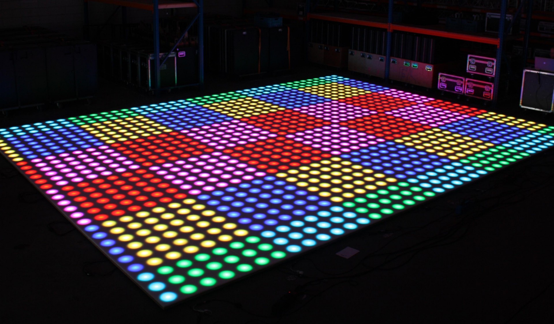 Pixel LED 25 dansvloer huren? Verlichte Dansvloeren.nl Pixel LED 25 dansvloer huren? Verlichte Dansvloeren.nl